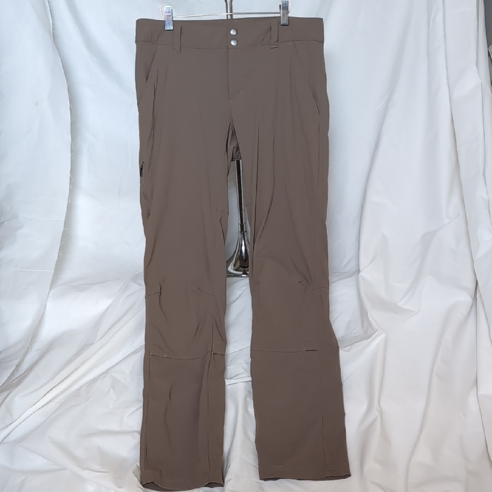 Elegant Columbia Sportswear Tan Straight Leg Women's Pants
